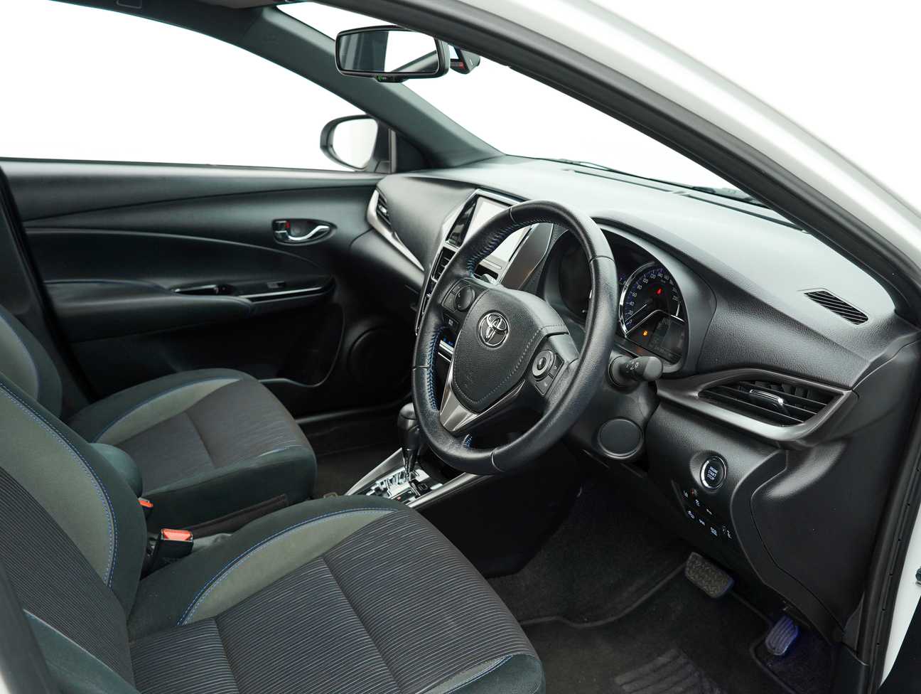 terpakai 2021 Toyota Yaris G 1.5