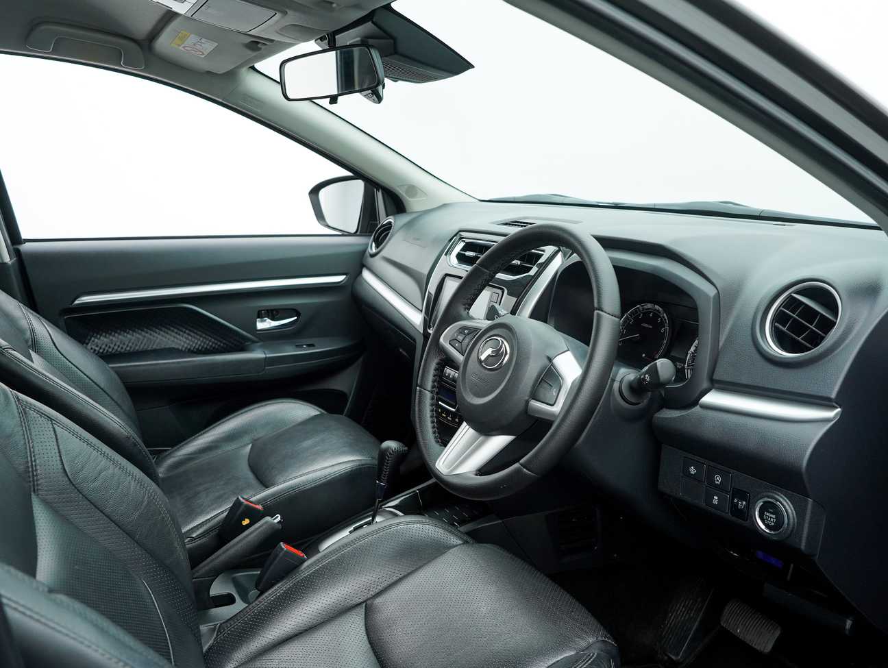terpakai 2019 Perodua Aruz AV 1.5
