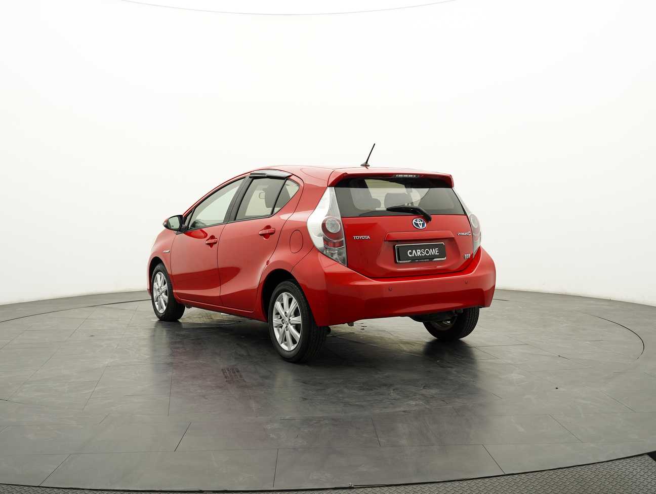 used 2013 Toyota Prius C Hybrid 1.5