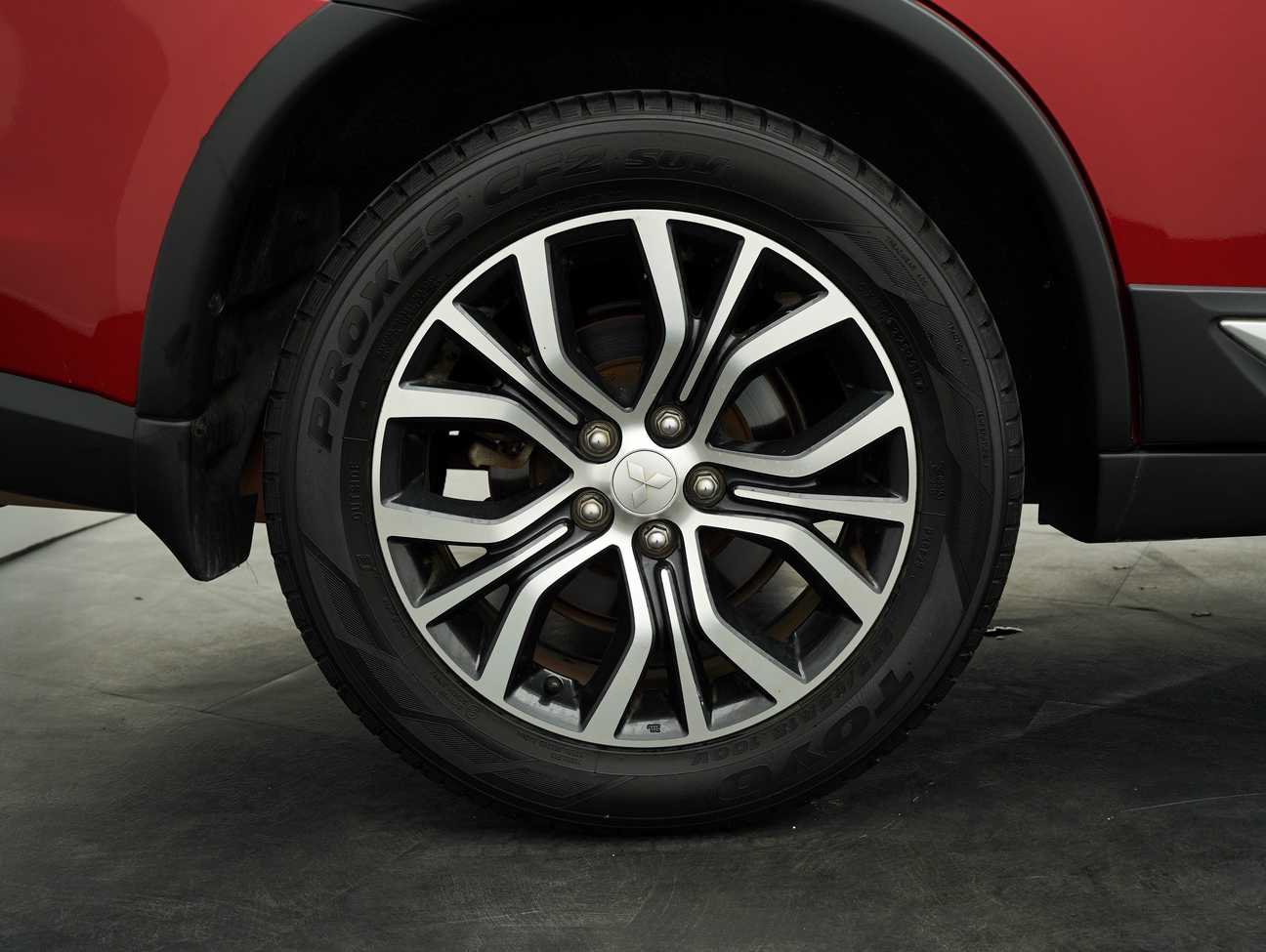 used 2019 Mitsubishi Outlander  2.0