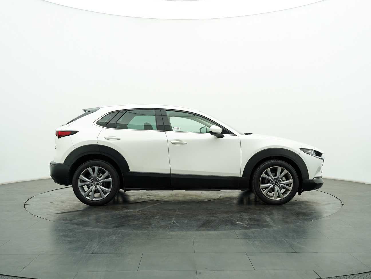 terpakai 2021 Mazda CX-30 SKYACTIV-G High GVC Plus 2.0