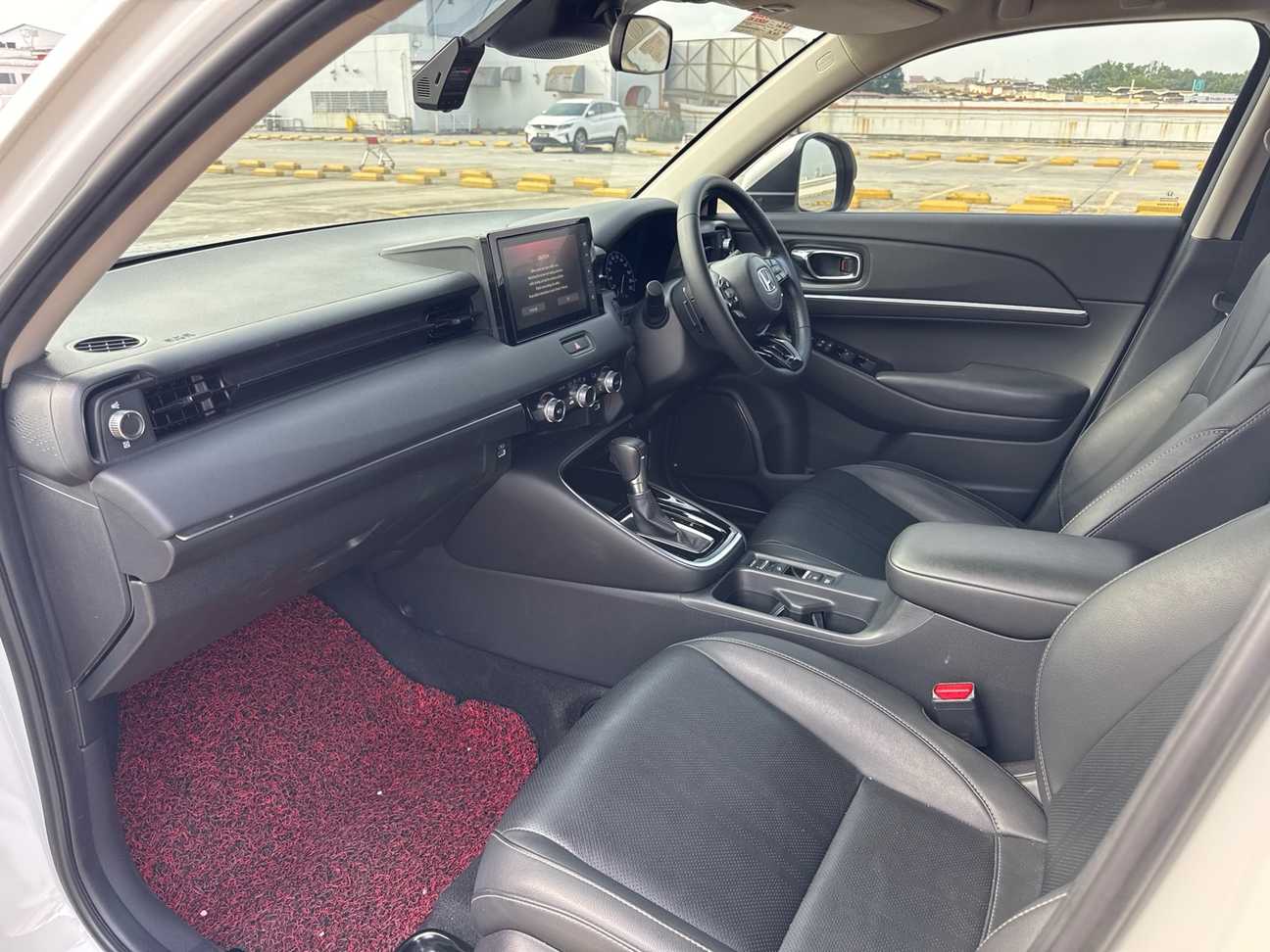 used 2023 Honda HR-V V 1.5