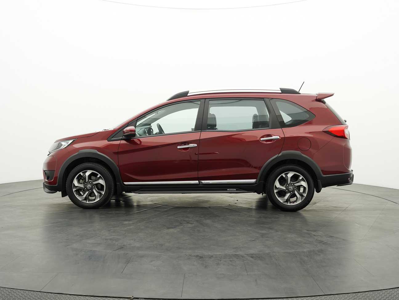 used 2017 Honda BR-V V 1.5