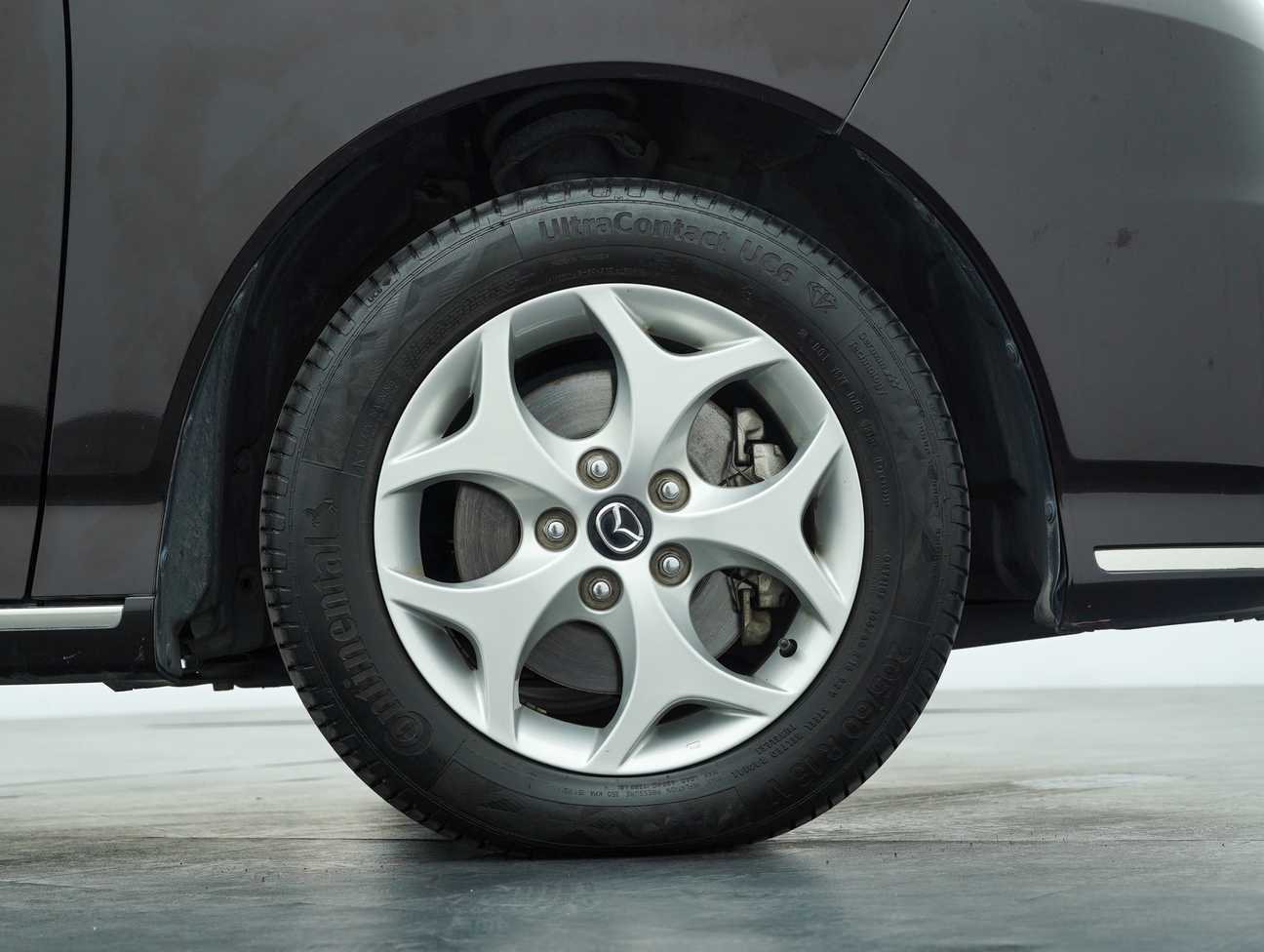 used 2014 Mazda Biante SKYACTIV-G 2.0