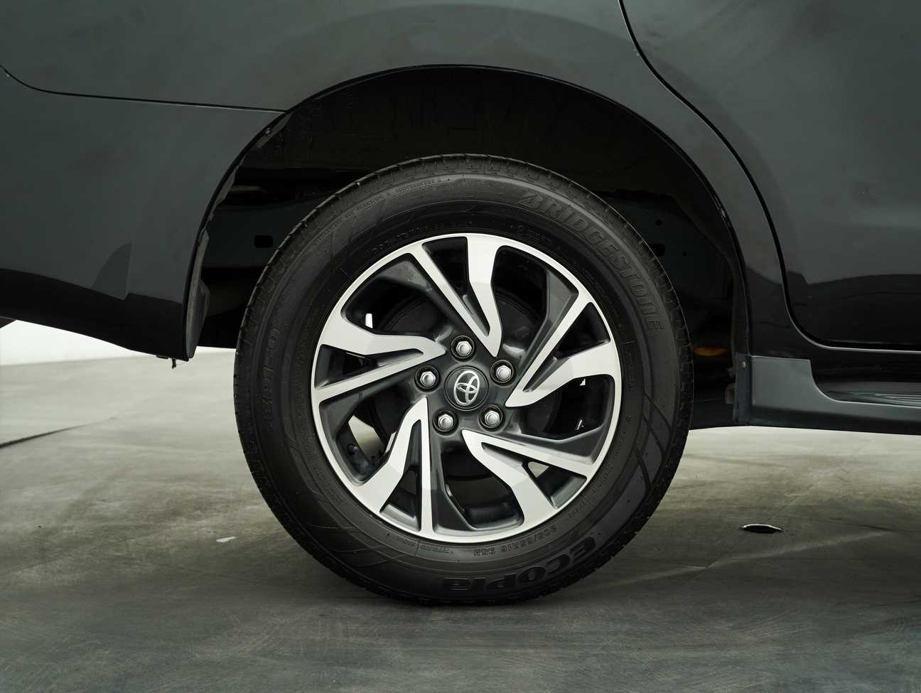 terpakai 2022 Toyota Innova G 2.0