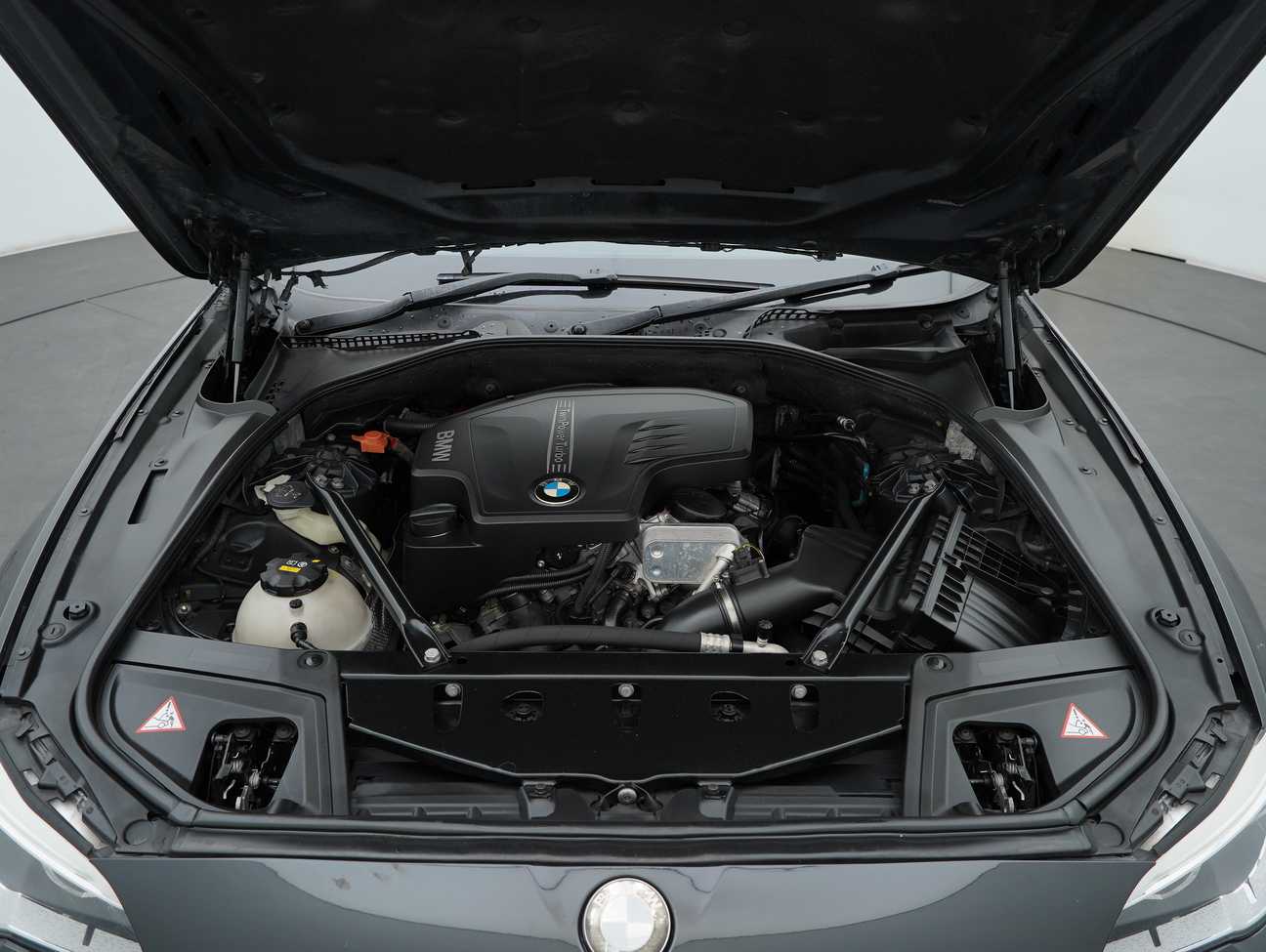 used 2012 BMW 520i  2.0