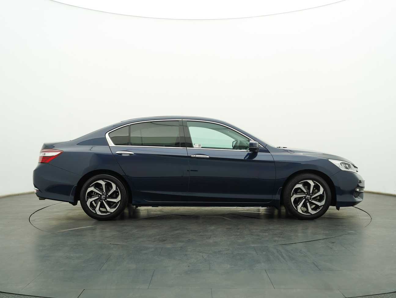 terpakai 2018 Honda Accord VTi-L 2.0