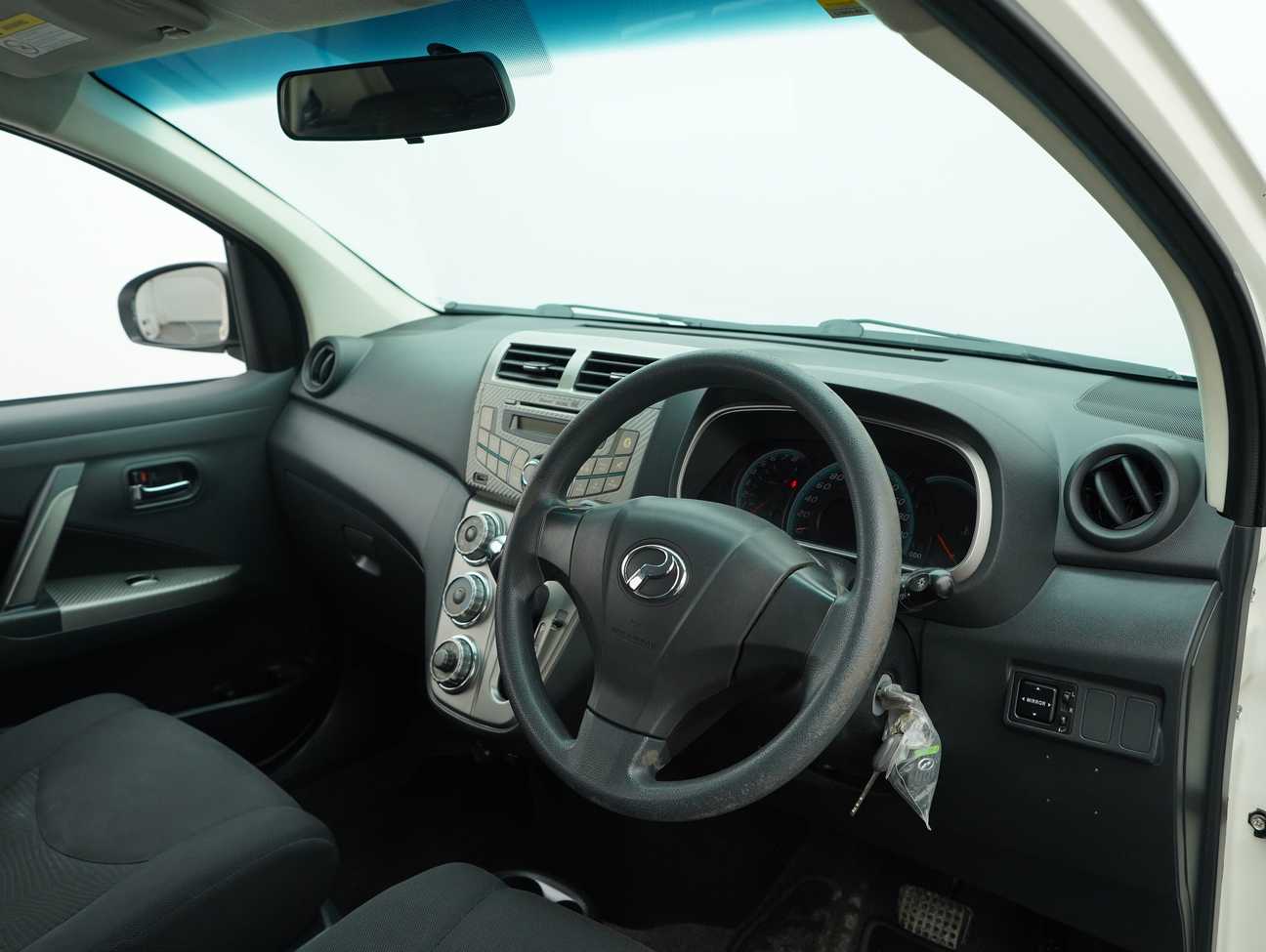 terpakai 2014 Perodua Myvi XT EZi 1.3