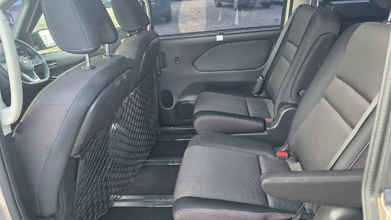 used 2021 Nissan Serena S-Hybrid High-Way Star 2.0