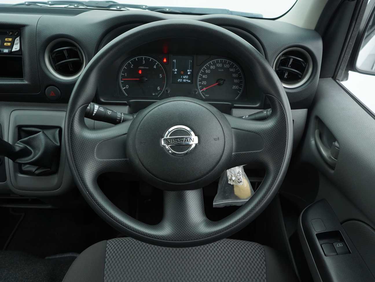 used 2017 Nissan NV350 Urvan  2.5