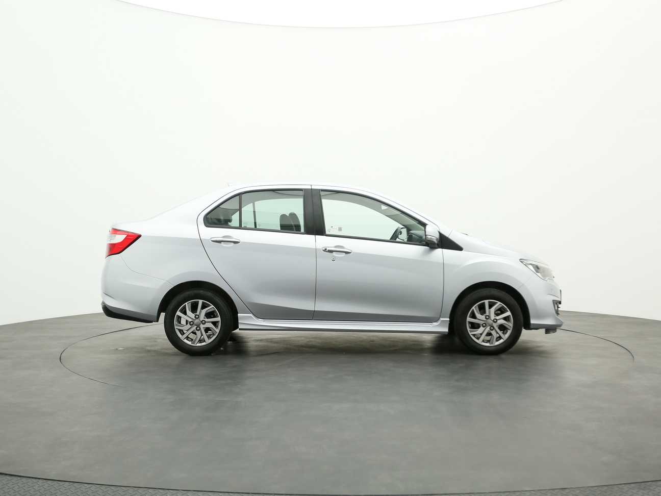 used 2018 Perodua BEZZA ADVANCED 1.3