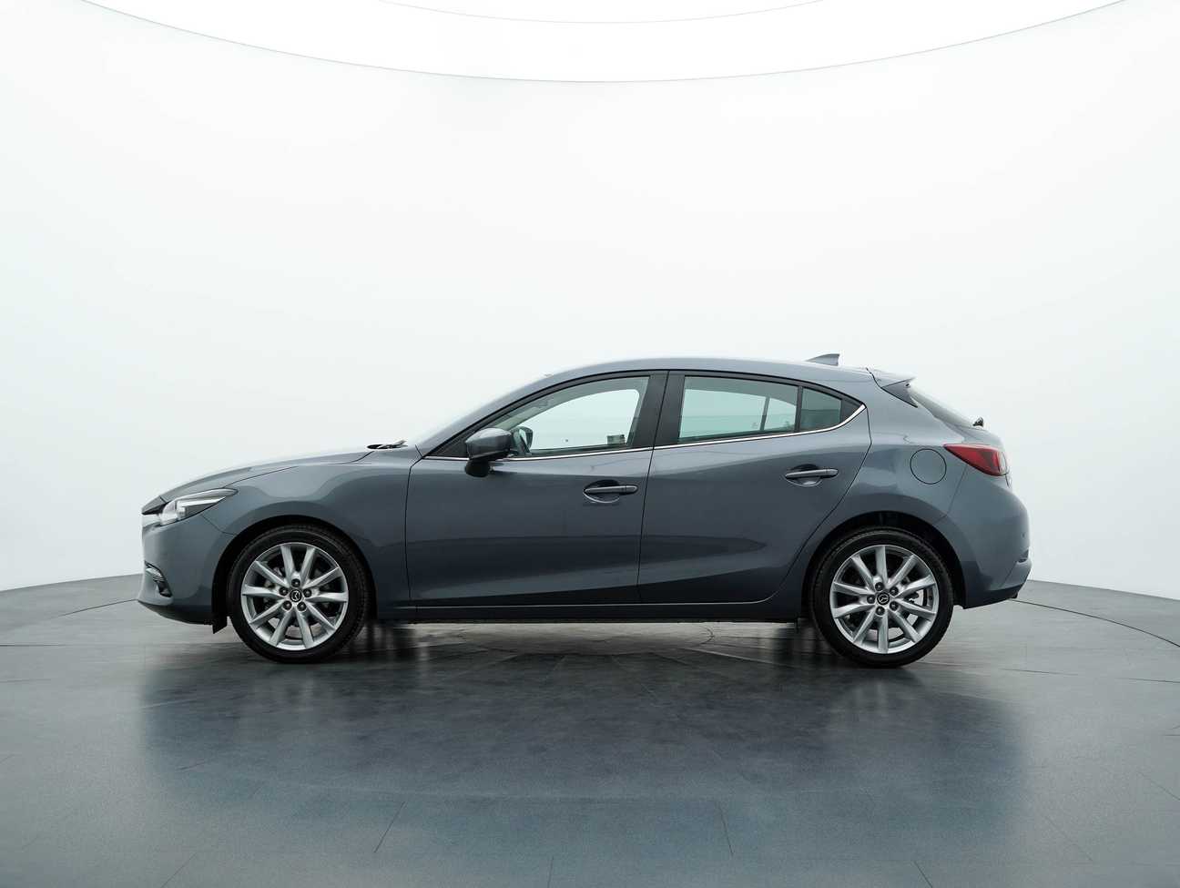 terpakai 2018 Mazda 3 SKYACTIV-G 2.0