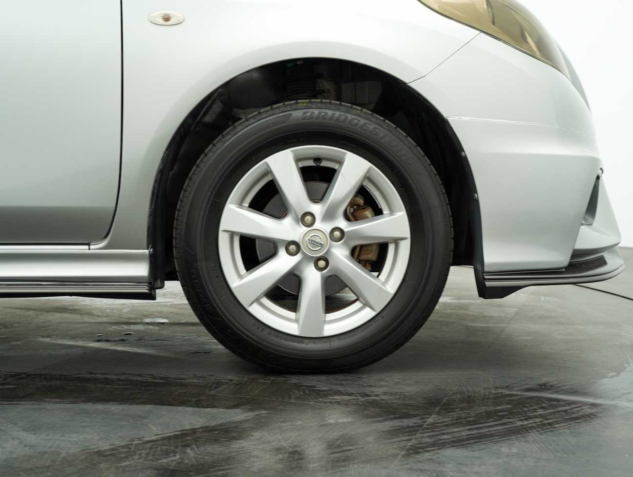 terpakai 2014 Nissan Almera E 1.5