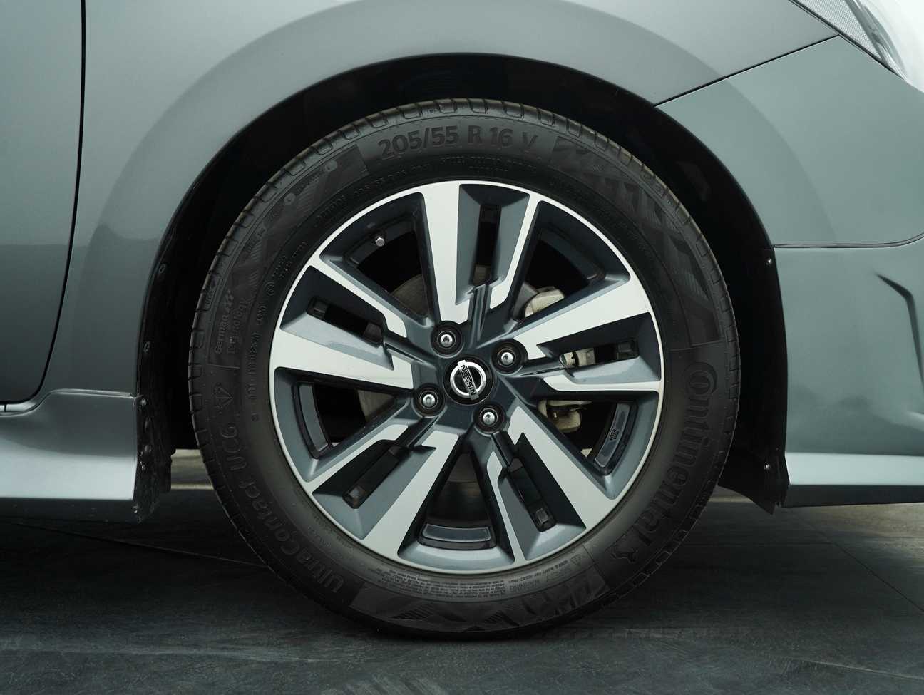 used 2021 Nissan Almera VLT 1.0