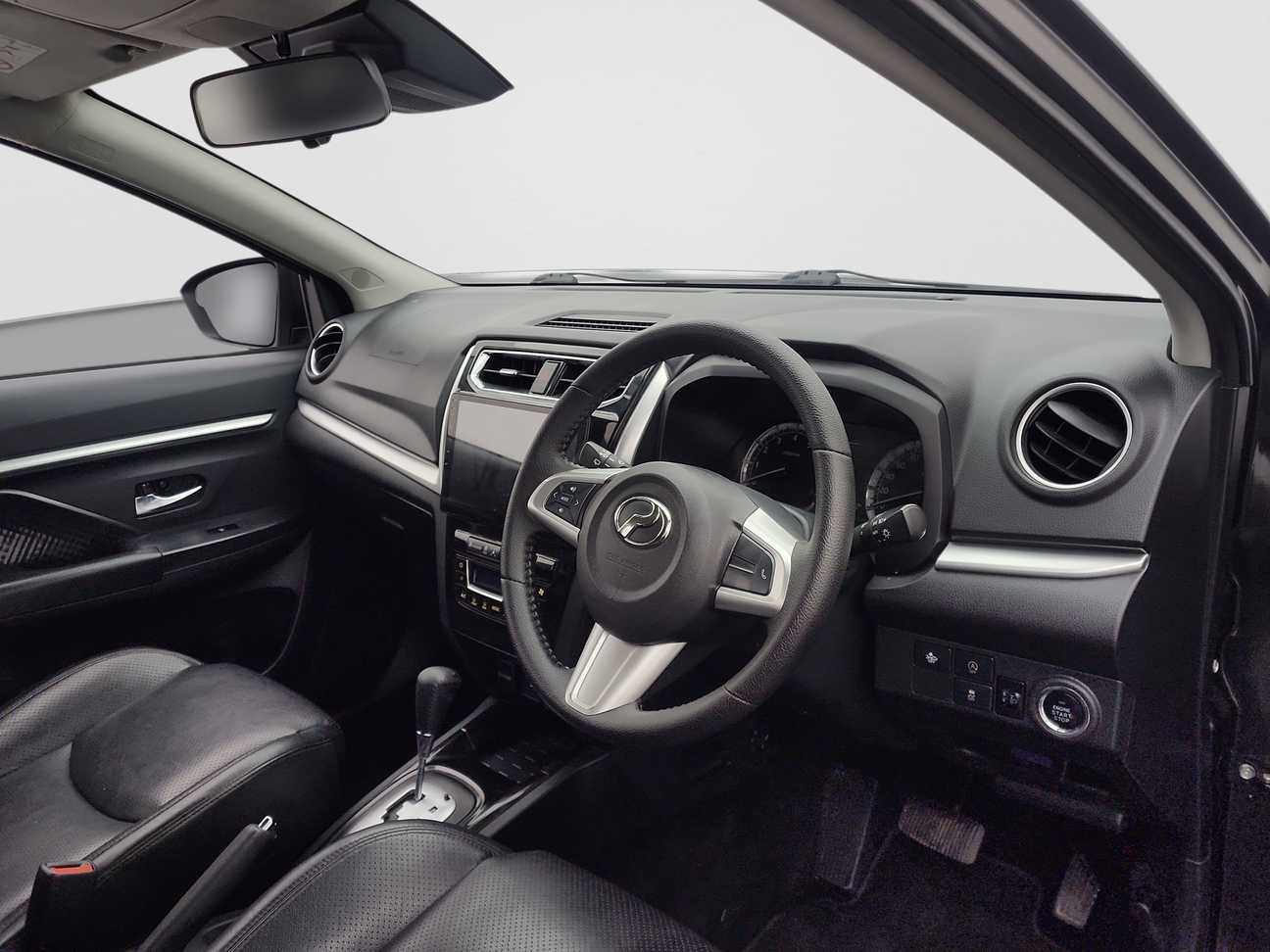 terpakai 2020 Perodua Aruz AV 1.5