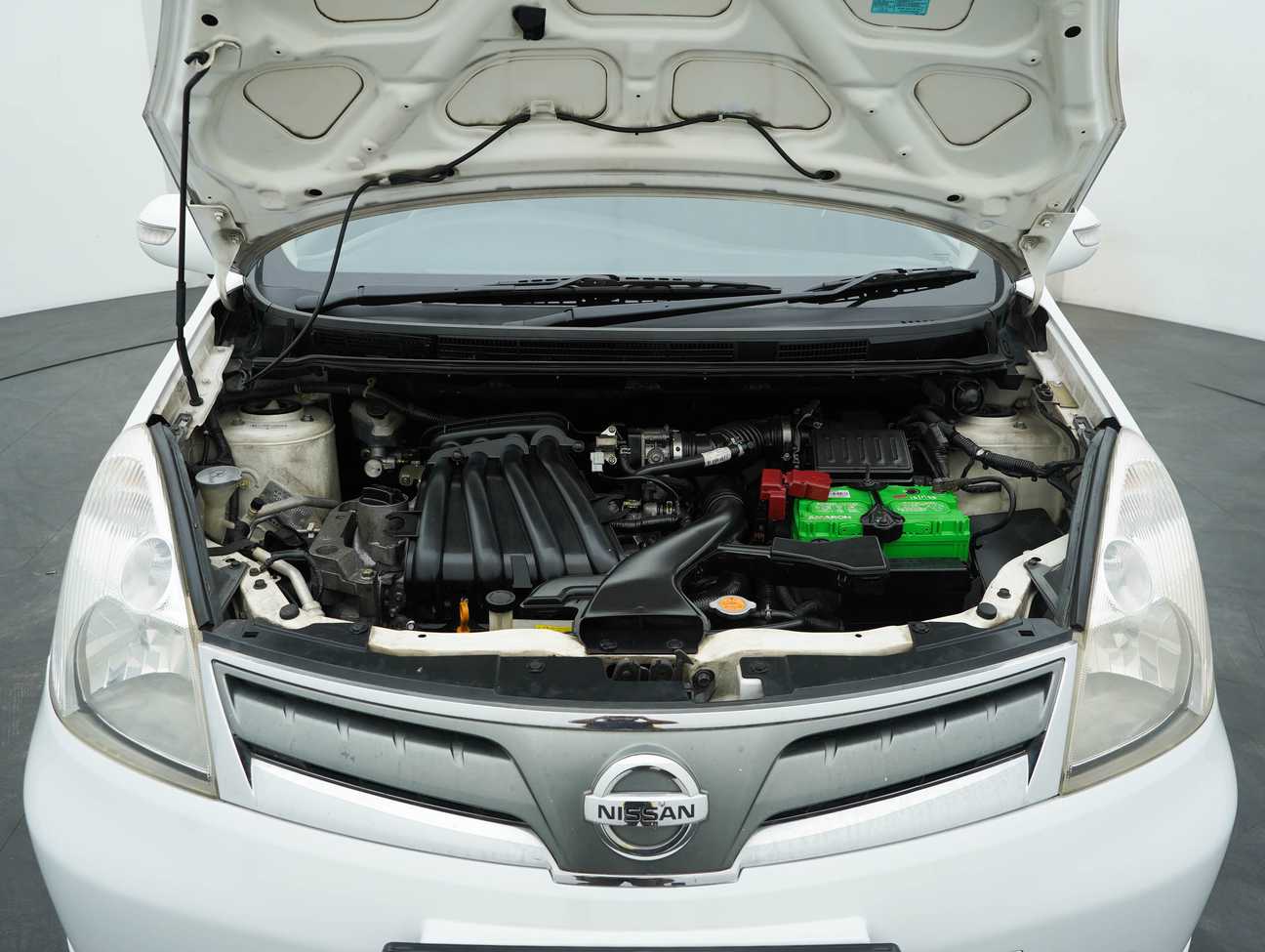 used 2012 Nissan Grand Livina ST-L Comfort 1.6