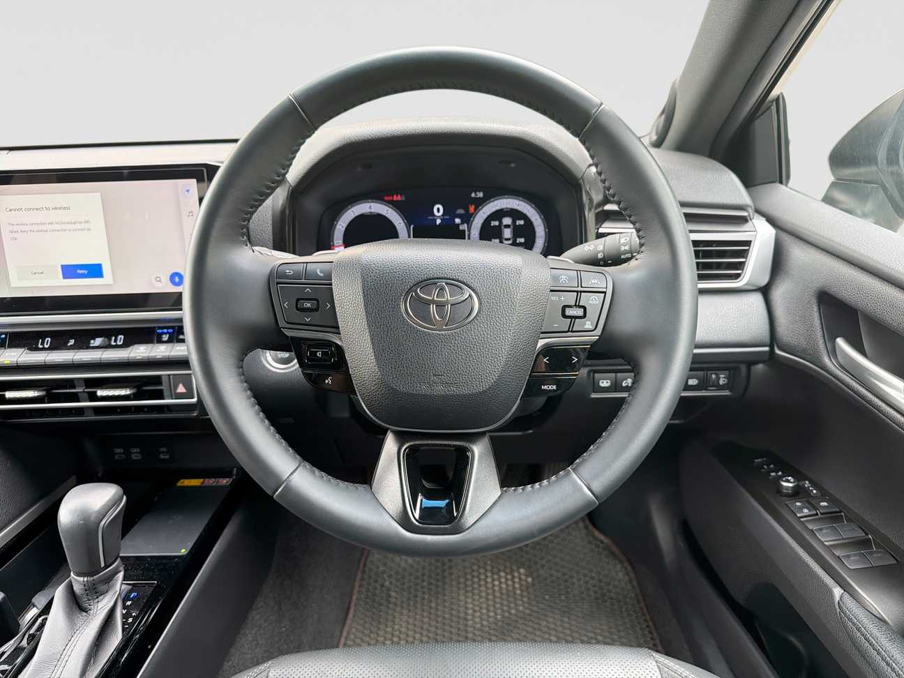 used 2025 Toyota Camry V 2.5