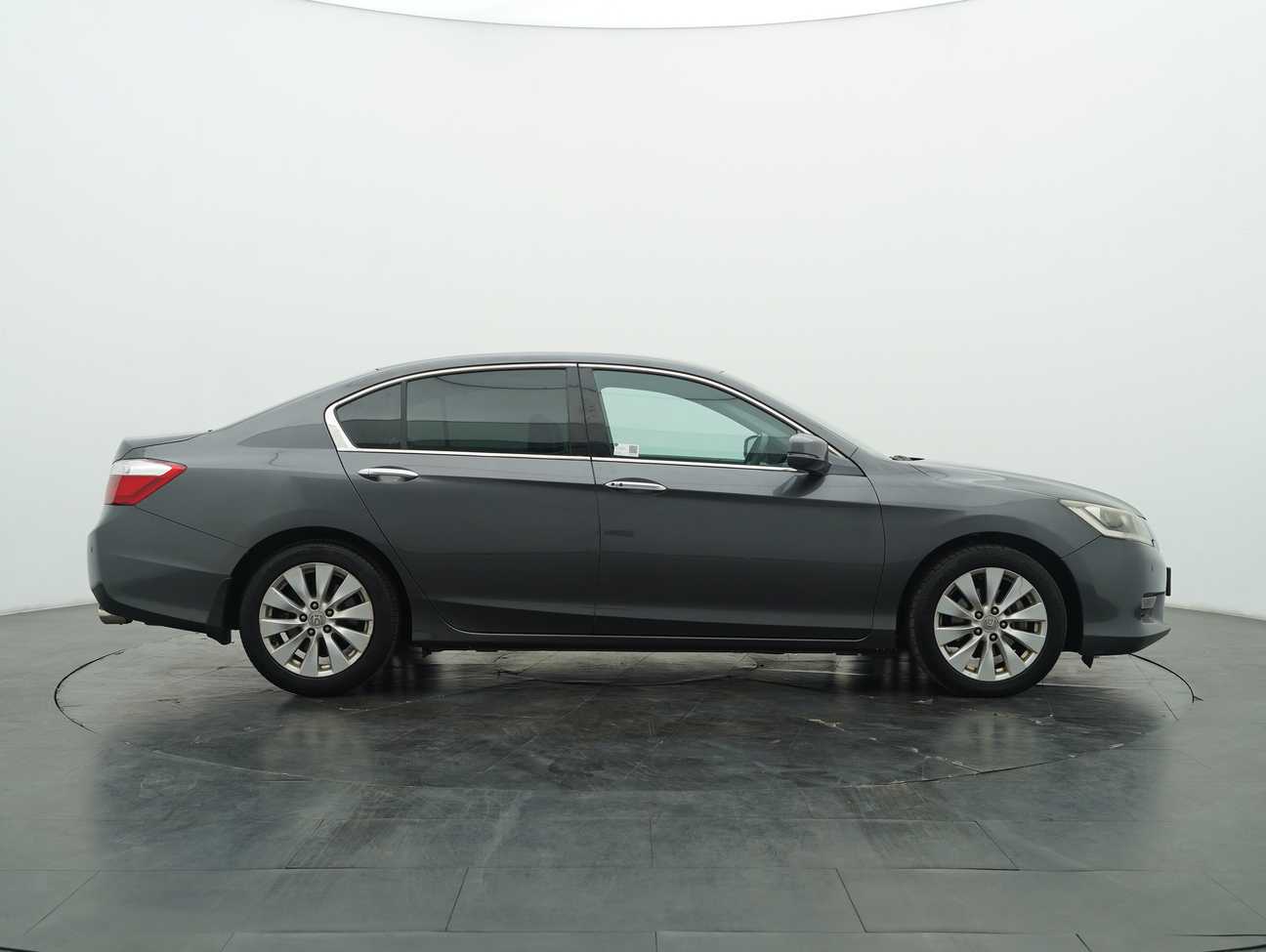 used 2014 Honda Accord VTi-L 2.0