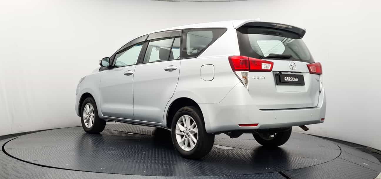 used 2018 Toyota INNOVA E 2.0