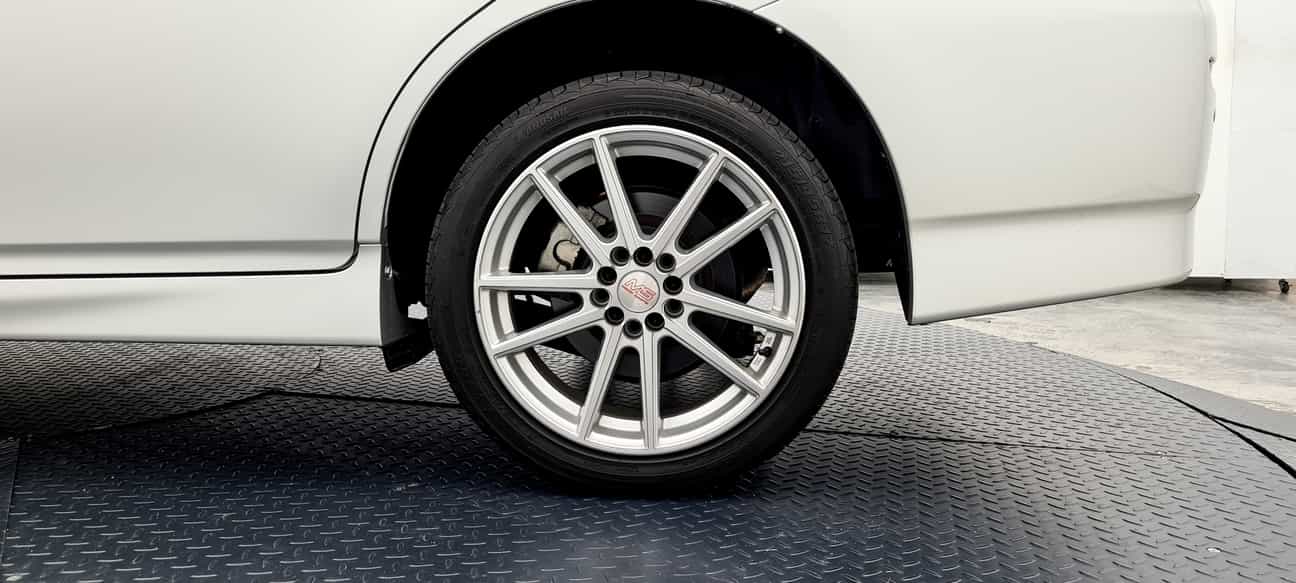 used 2017 Toyota WISH DBA-ZGE25G 1.8