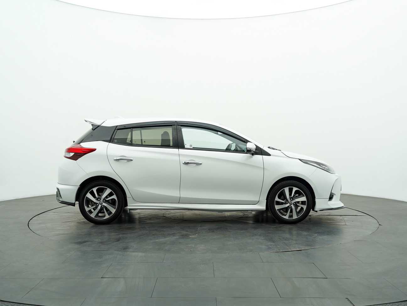 used 2021 Toyota Yaris G 1.5