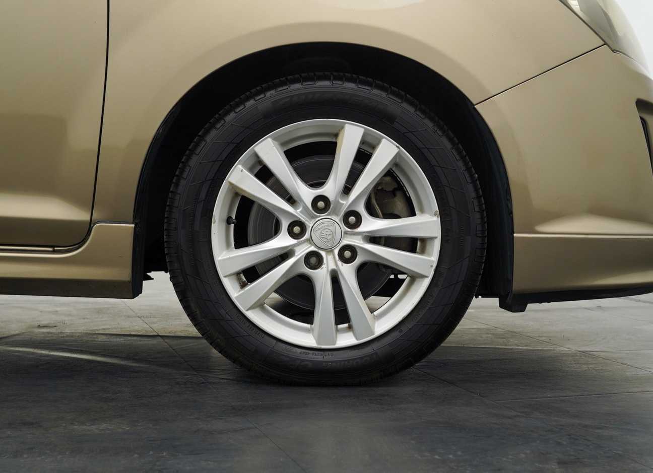 terpakai 2012 Proton Exora Bold CFE Premium 1.6