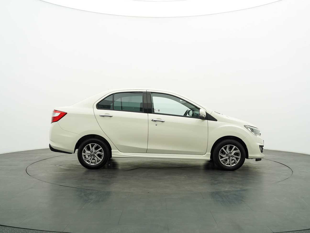 used 2017 Perodua Bezza Advance 1.3