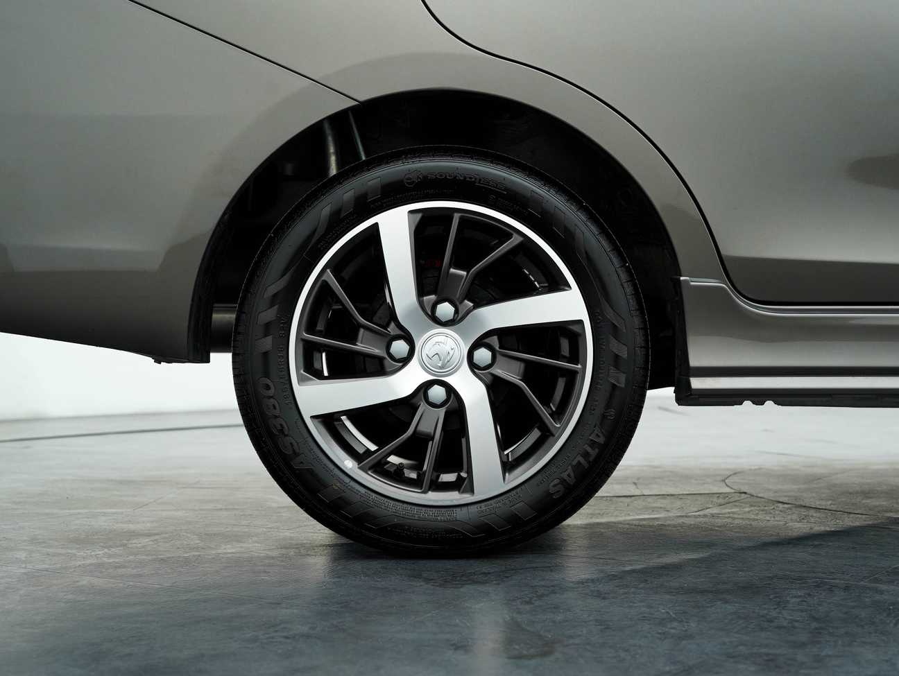 terpakai 2023 Proton Saga Premium S 1.3