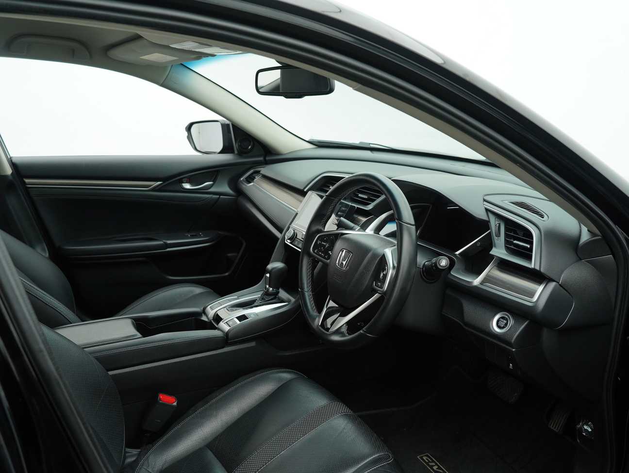terpakai 2020 Honda Civic TC VTEC 1.5