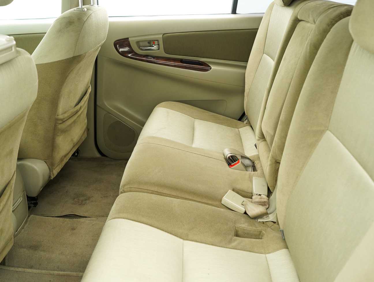 used 2014 Toyota Innova G 2.0