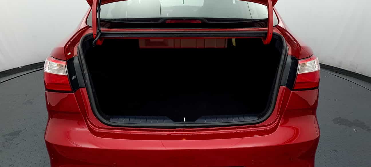 terpakai 2016 Kia RIO UB 1.4