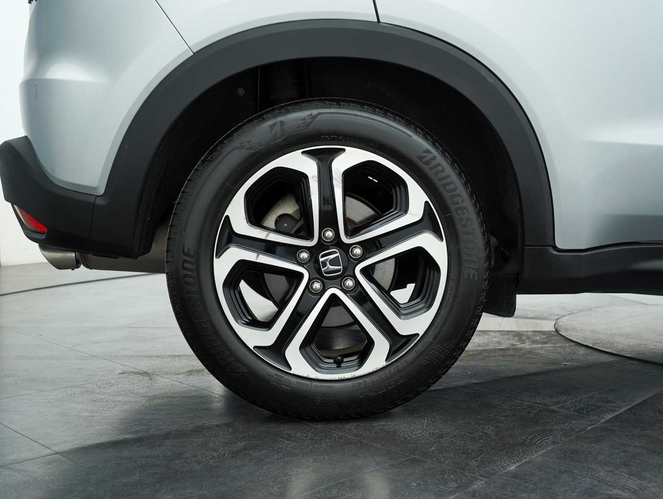used 2017 Honda HR-V i-VTEC V 1.8