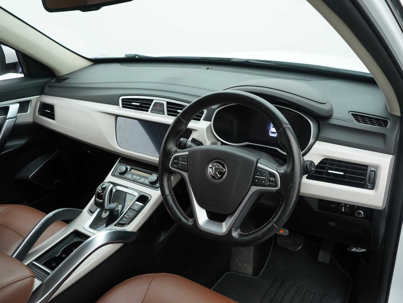 used 2020 Proton X70 Premium 1.8