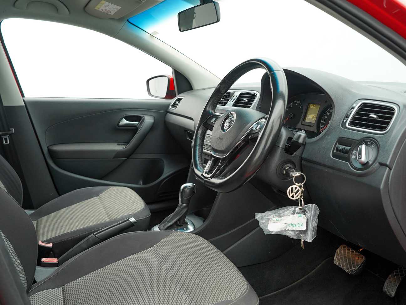 terpakai 2016 Volkswagen Polo Comfortline 1.6