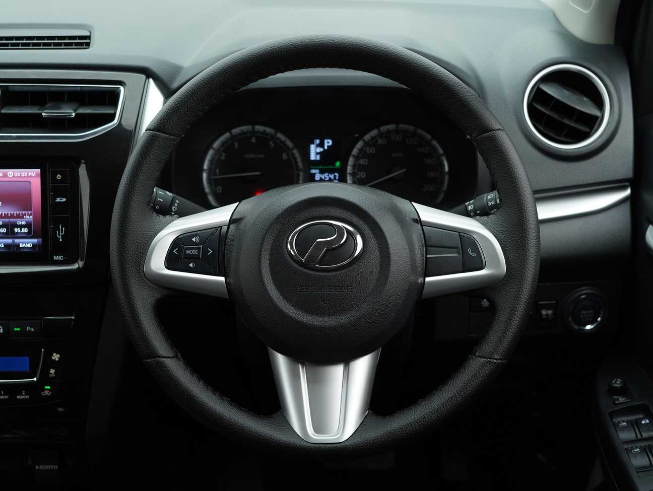 terpakai 2021 Perodua Aruz AV 1.5