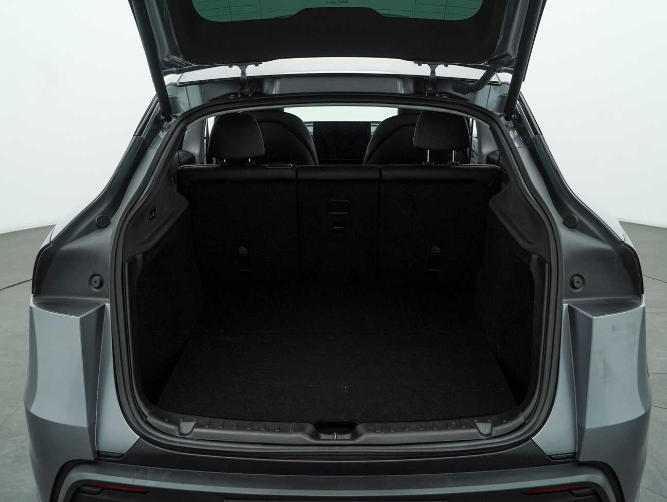 used 2025 Tesla Model Y Standard Range 
