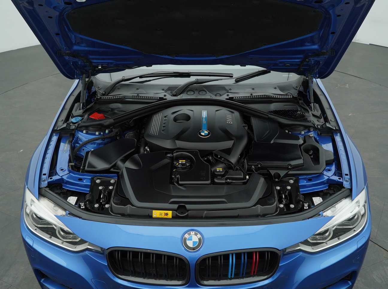 used 2018 BMW 330e M Sport 2.0
