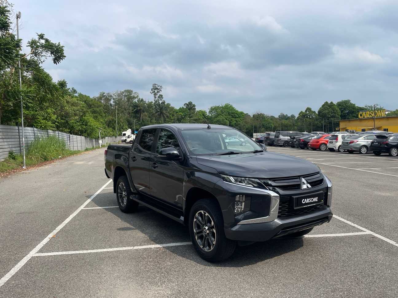 used 2022 Mitsubishi Triton VGT Premium Updated Spec Dual Cab 4X4 2.4