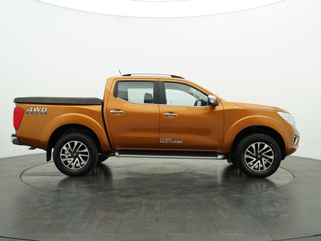 used 2019 Nissan Navara NP300 VL Dual Cab 2.5