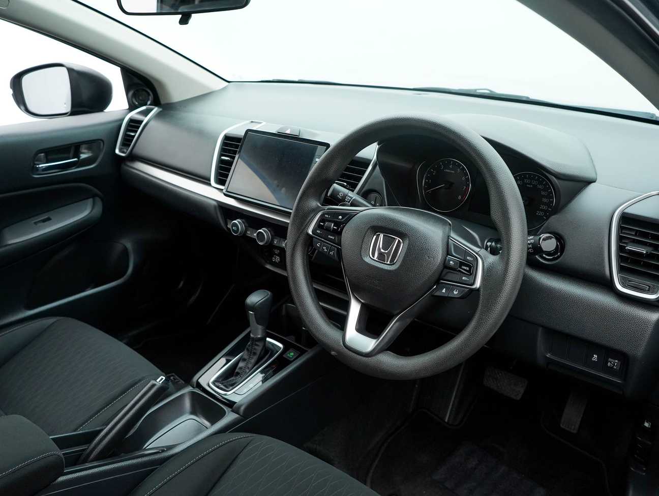 terpakai 2023 Honda City E 1.5