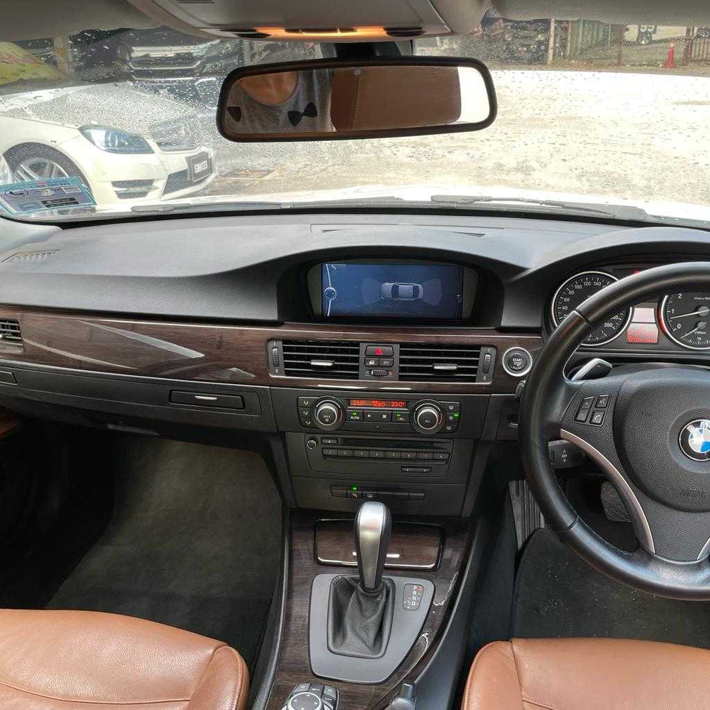 used 2011 BMW 3 23I E90 2.5