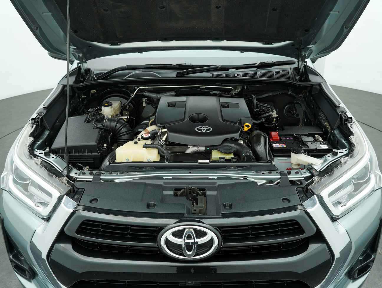used 2022 Toyota Hilux V Dual Cab 2.4