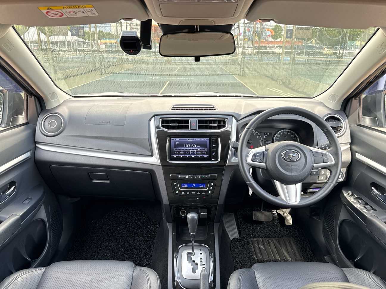 terpakai 2023 Perodua Aruz AV 1.5