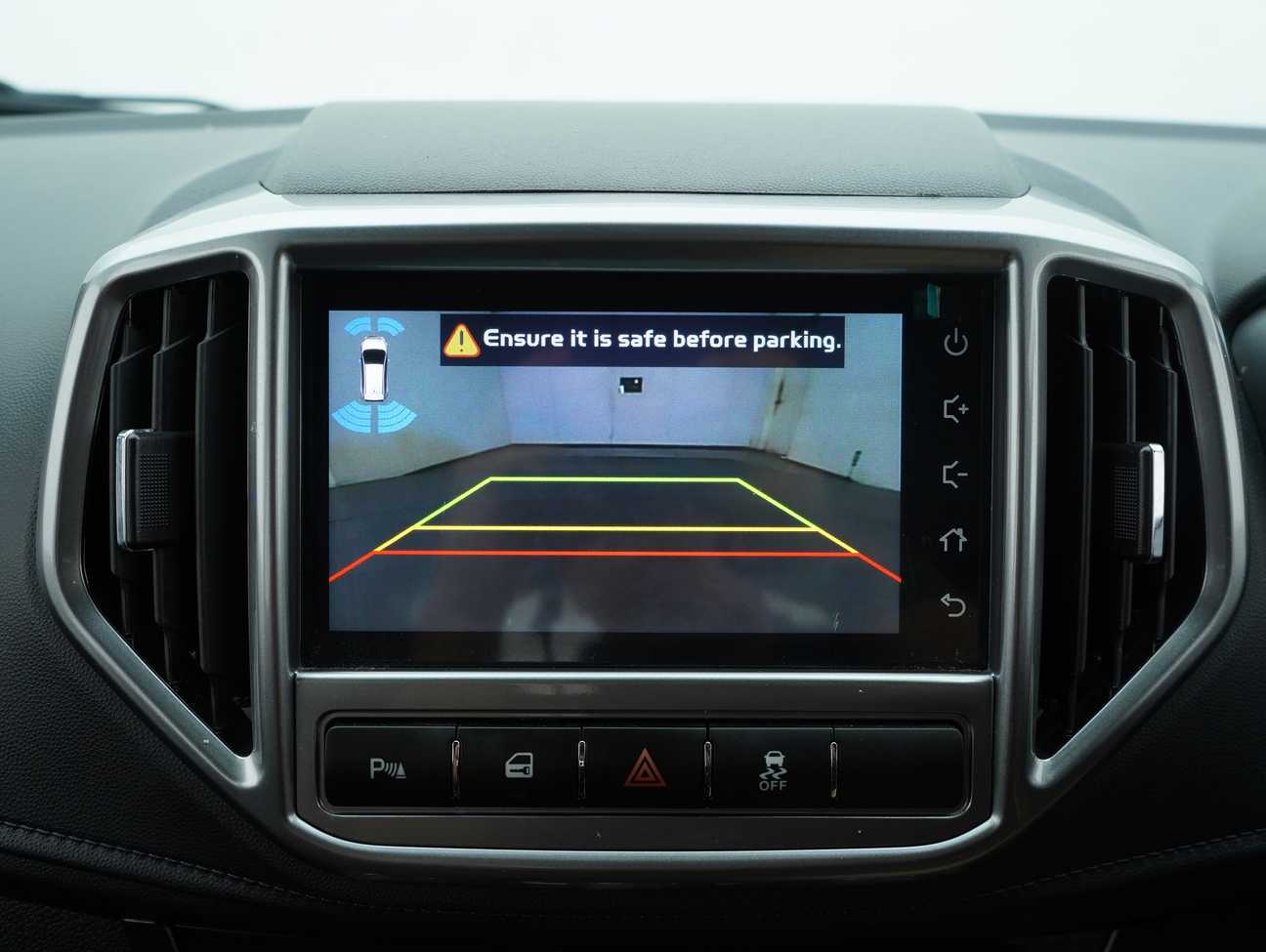 terpakai 2020 Proton Iriz Premium 1.6