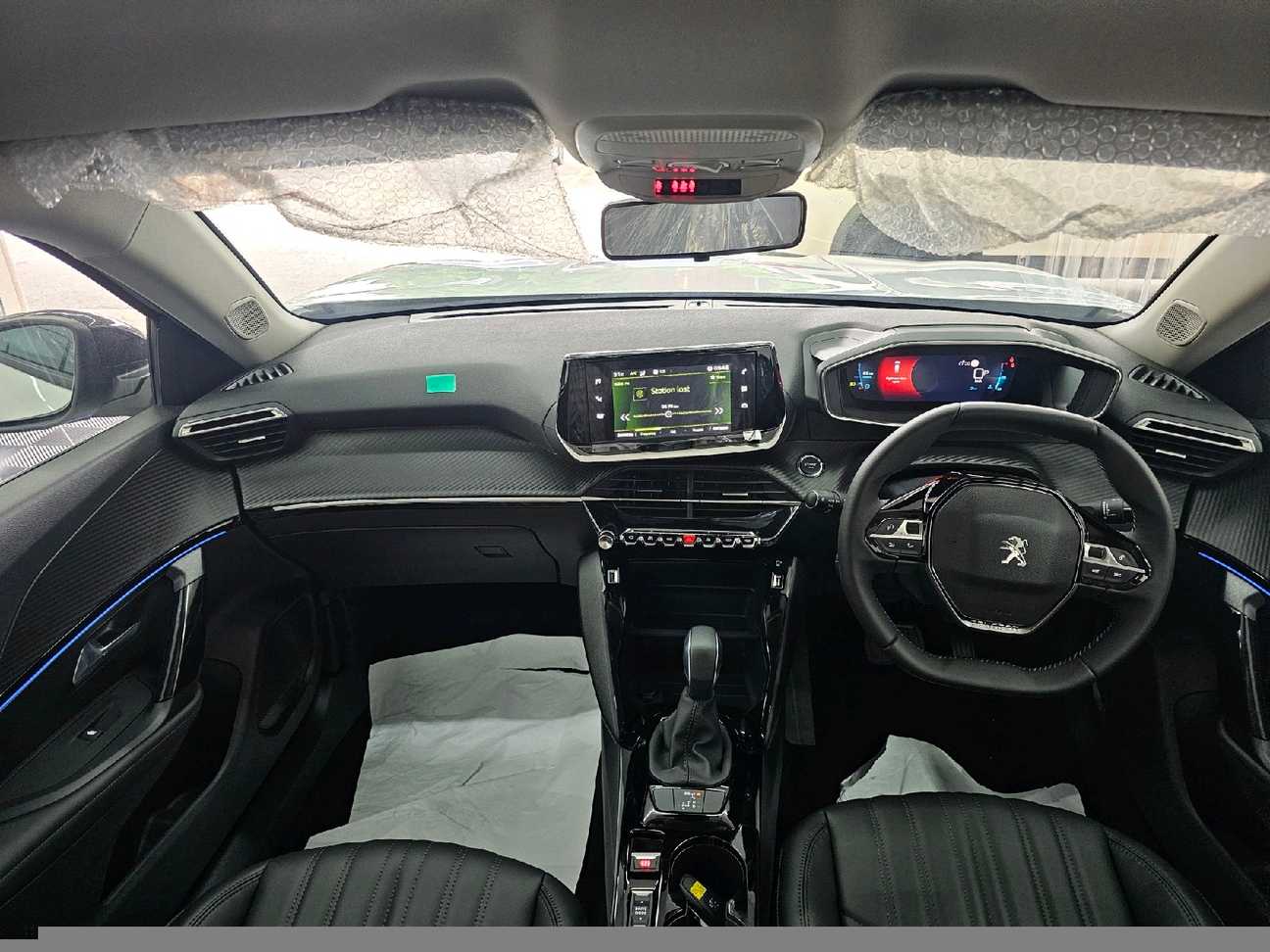 used 2025 Peugeot 2008 Allure 1.2