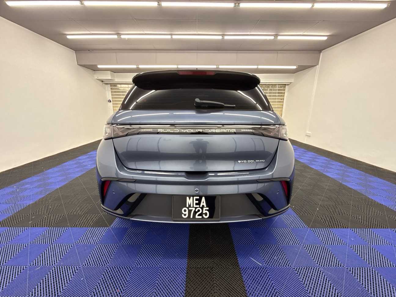 terpakai 2023 BYD Dolphin Premium 