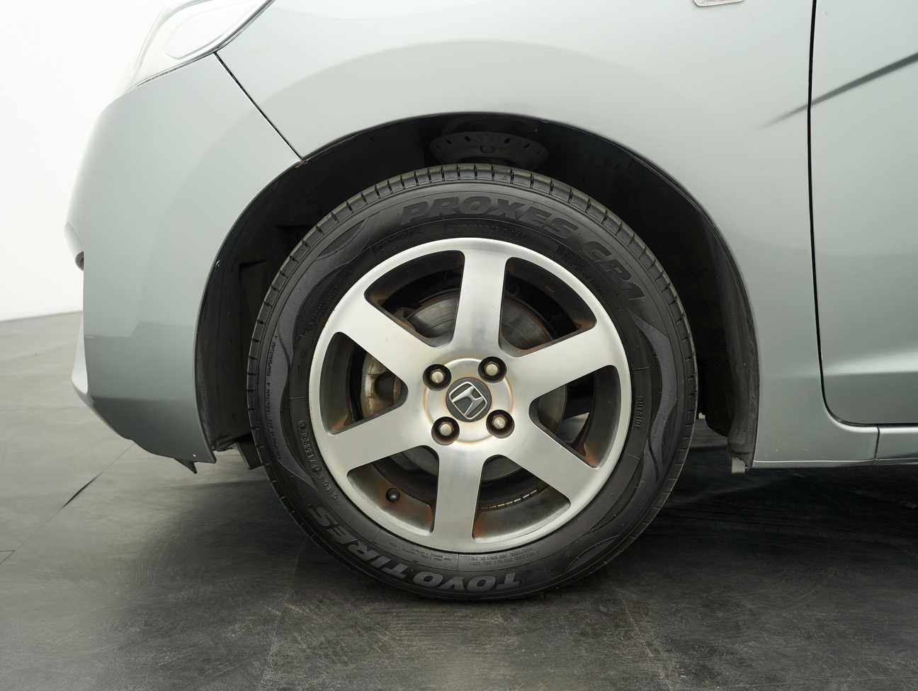 used 2014 Honda Jazz E 1.5