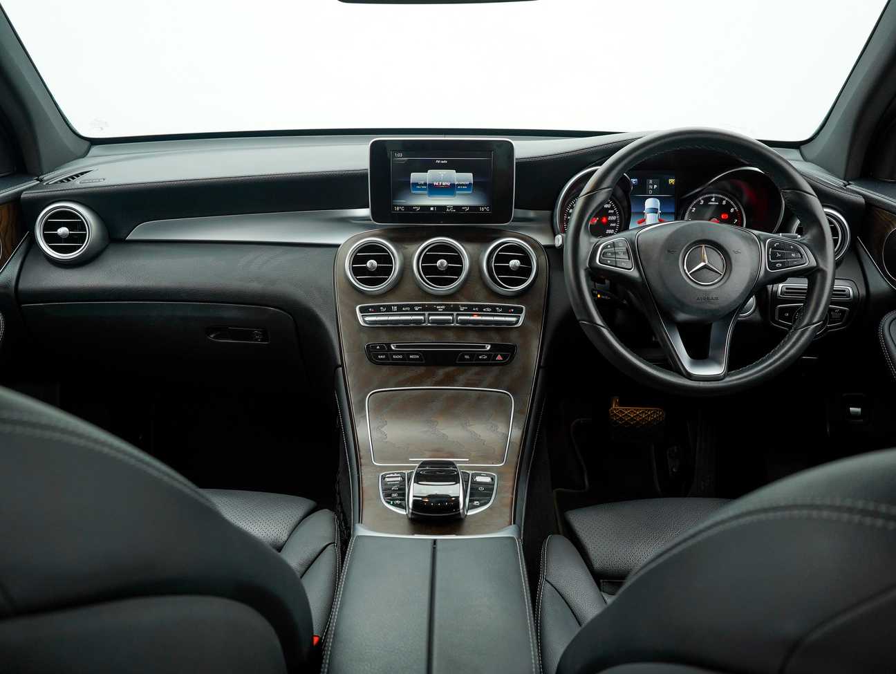 used 2018 Mercedes-Benz GLC 200 (CKD) 2.0