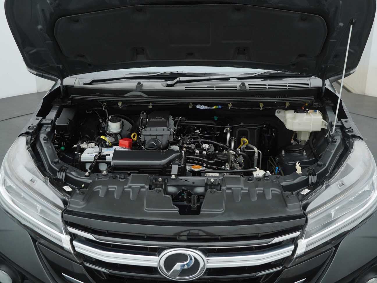terpakai 2023 Perodua Aruz AV 1.5