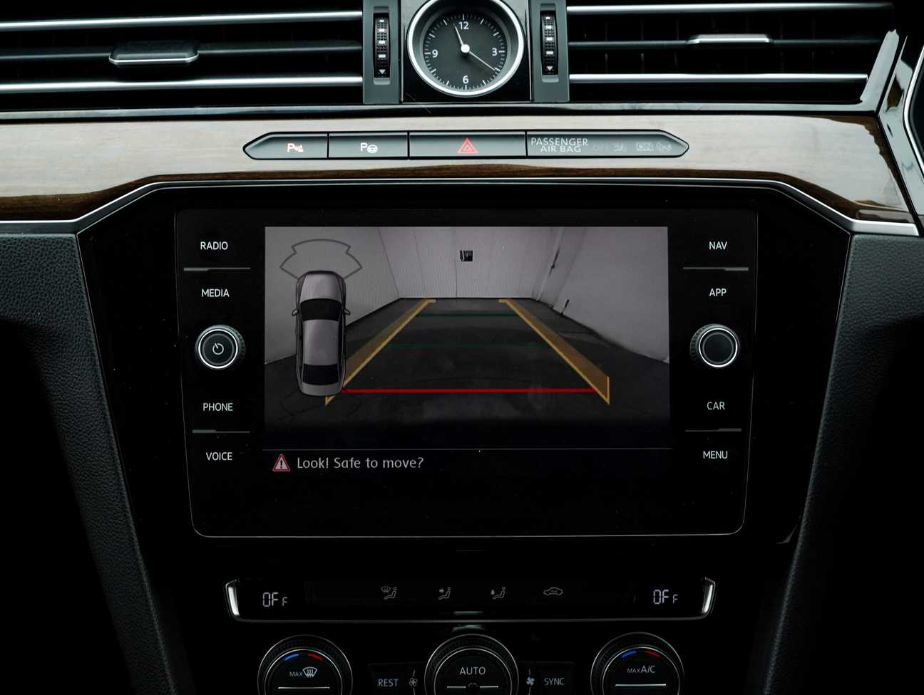 terpakai 2018 Volkswagen Passat 380 TSI Highline 2.0